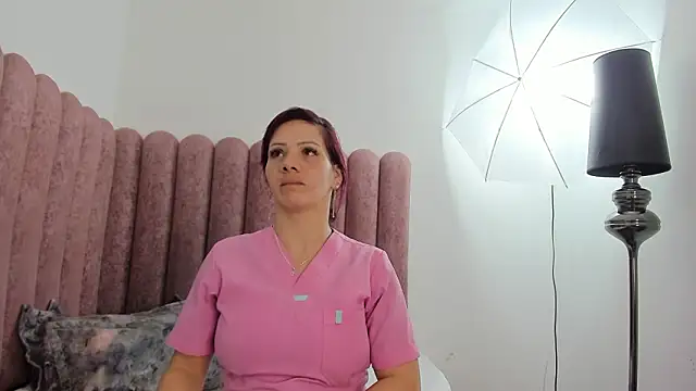 Scarlett  Noir online show from 03.13.26