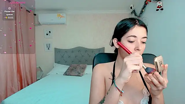 emmalove doll online show from 01.15.26