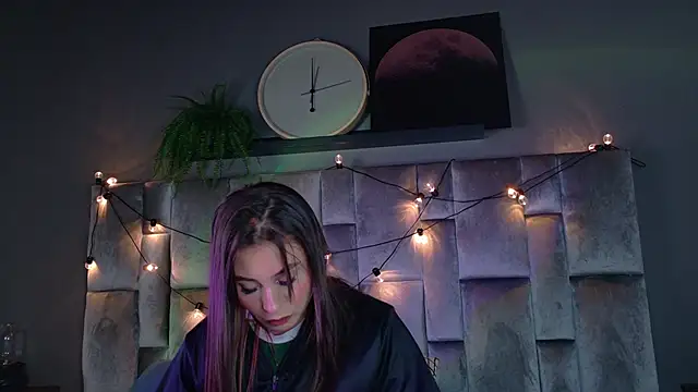 Miia Anderson online show from 02.21.26