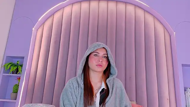 Miia Anderson online show from 04.17.26