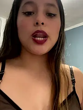 Snapshot of AmeliaAlx20 chatting on 01.13.26 AmeliaAlx20 online show from 01.13.26