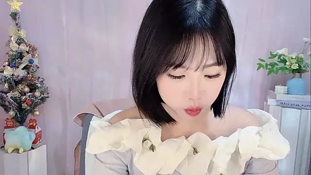 Pinkgirl520 online show from 01.08.26