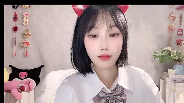 Snapshot of Pinkgirl520 chatting on 02.28.26 Pinkgirl520 online show from 02.28.26