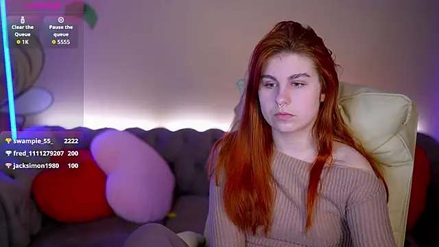 Snapshot of GingerPinky chatting on 02.12.26 GingerPinky online show from 02.12.26