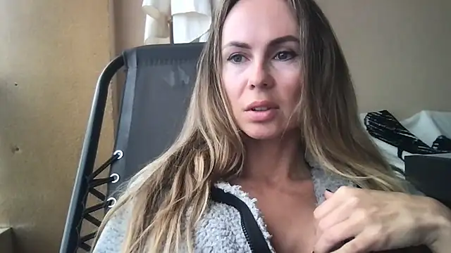 LeMilf online show from 02.28.26