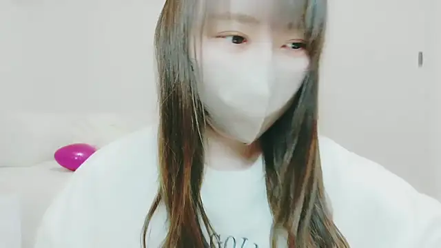 yuyuchan   online show from 12.21.25