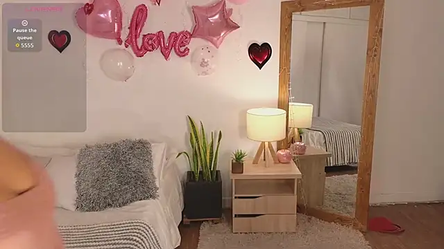 Snapshot of Grecia_Miller_ chatting on 02.14.26 Grecia Miller online show from 02.14.26