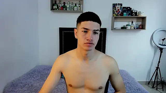 Nico Nocturne online show from 12.17.25