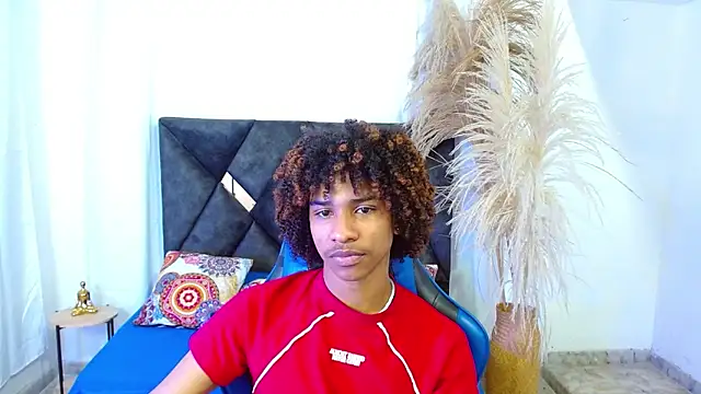 angelll18  online show from 03.06.26