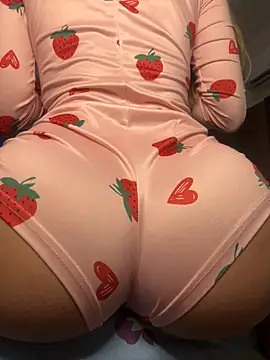 privsloirinha online show from 04.16.26