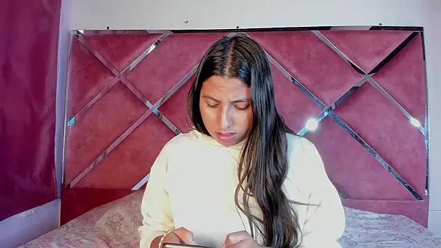 Snapshot of SolTully chatting on 03.27.26 SolTully online show from 03.27.26