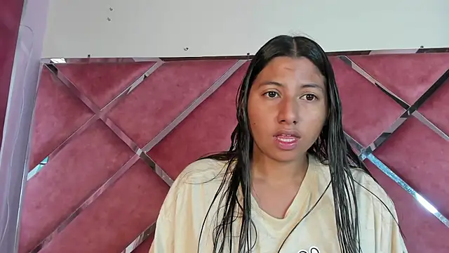 Snapshot of SolTully chatting on 04.08.26 SolTully online show from 04.08.26