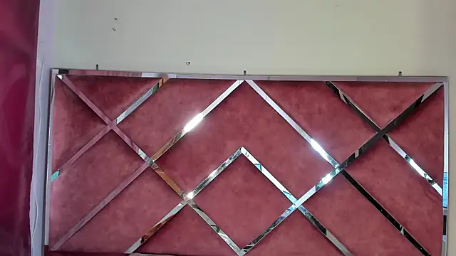 Snapshot of SolTully chatting on 04.09.26 SolTully online show from 04.09.26