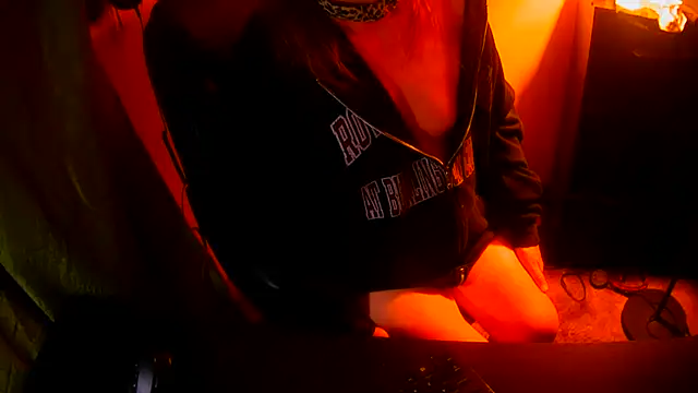 GoodGirlKelly online show from 05.10.26