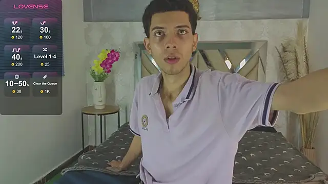 prettyboyy 13 online show from 12.21.25