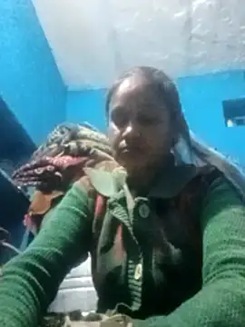 Snapshot of Akanksha_soni chatting on 12.20.25 Akanksha soni online show from 12.20.25