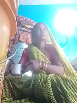 Snapshot of Akanksha_soni chatting on 12.22.25 Akanksha soni online show from 12.22.25