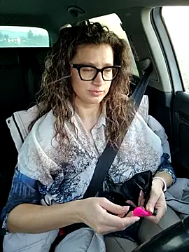 Snapshot of MiraBennet chatting on 01.14.26 MiraBennet online show from 01.14.26