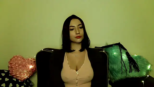 Snapshot of KaylaMagnetic chatting on 02.10.26 KaylaMagnetic online show from 02.10.26