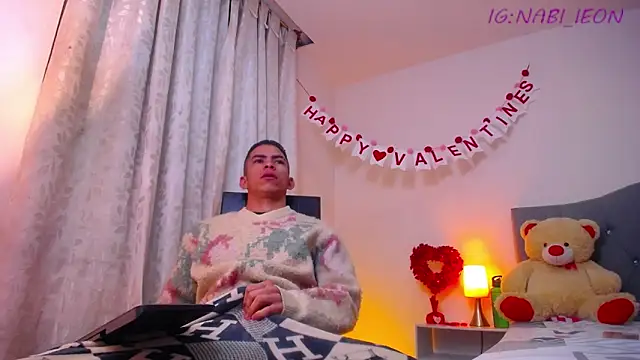 TOMBOYSEXX online show from 02.15.26