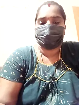 Snapshot of Tamil_Bhuvi69 chatting on 02.15.26 Tamil Bhuvi69 online show from 02.15.26