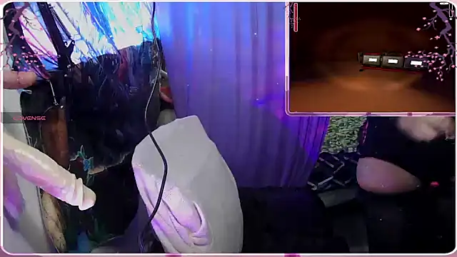 HonneyBunnyXO online show from 05.27.26
