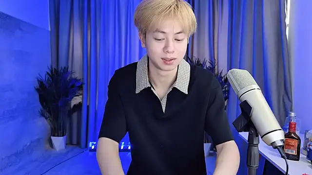 Snapshot of hafabva chatting on 03.21.26 hafabva online show from 03.21.26