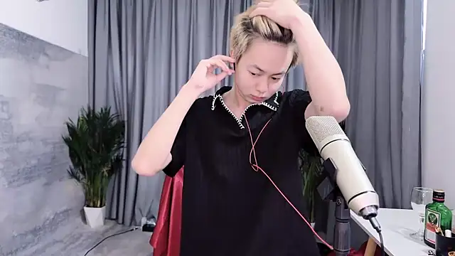 Snapshot of hafabva chatting on 04.03.26 hafabva online show from 04.03.26