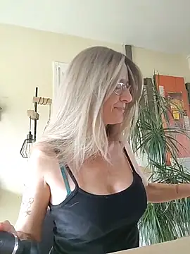 Sacha Scorp online show from 03.27.26