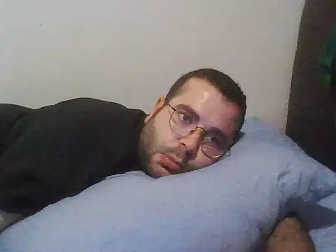 kkadam1 online show from 12.15.25