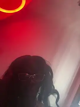 Snapshot of mixxymamii chatting on 02.28.26 mixxymamii online show from 02.28.26