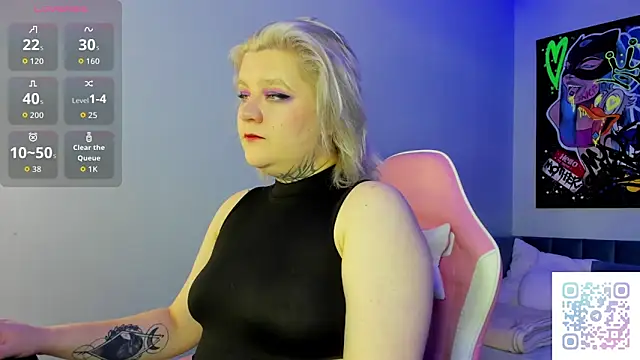 Snapshot of Mystiica chatting on 01.13.26 Mystiica online show from 01.13.26