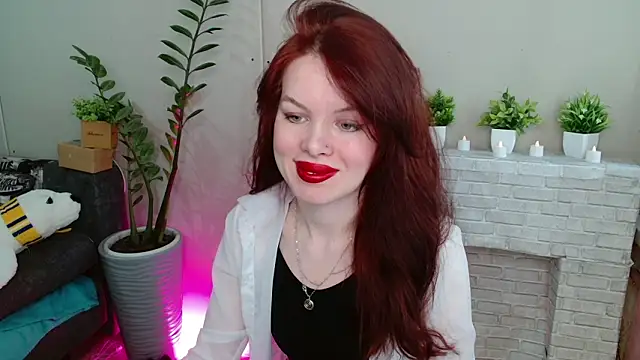 hot neighbor online show from 02.21.26