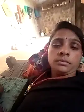 Snapshot of Rinki_malhotra chatting on 02.17.26 Rinki malhotra online show from 02.17.26