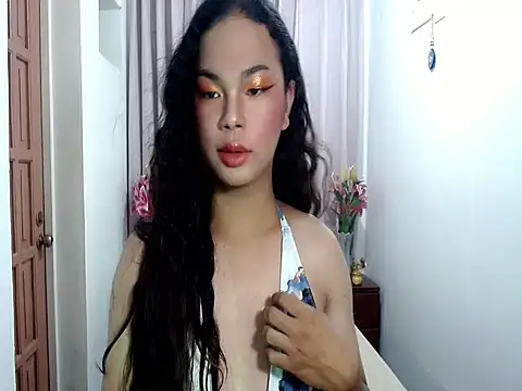 Shaneloveme online show from 12.17.25