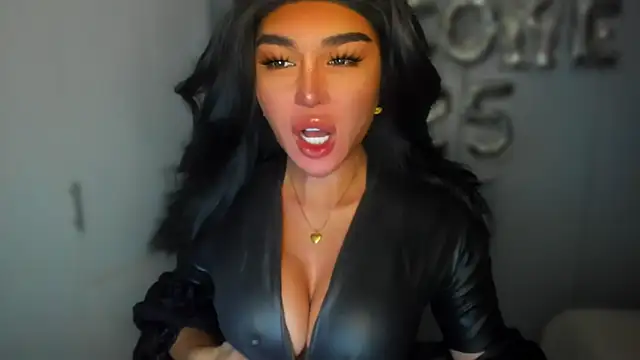 mxshemale ladyboy online show from 01.01.25