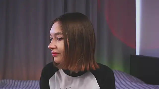 Snapshot of Leyla_crsh chatting on 03.30.26 Leyla crsh online show from 03.30.26