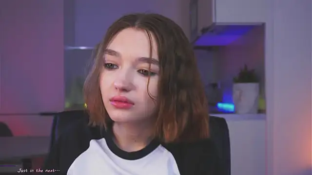 Snapshot of Leyla_crsh chatting on 04.06.26 Leyla crsh online show from 04.06.26