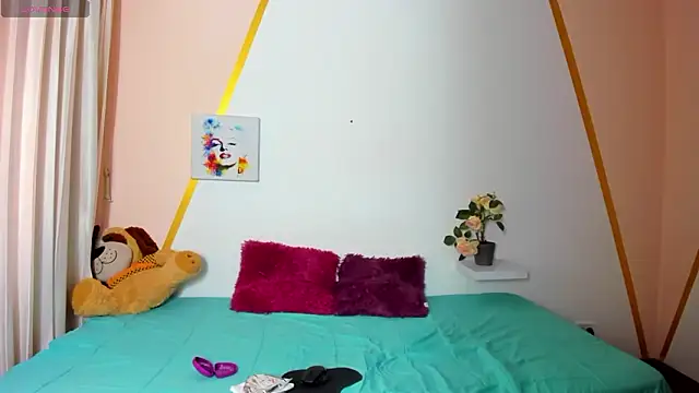 Snapshot of MapeDiamond chatting on 03.13.26 MapeDiamond online show from 03.13.26