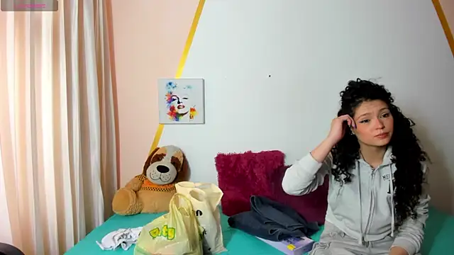 Snapshot of MapeDiamond chatting on 04.08.26 MapeDiamond online show from 04.08.26