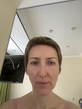 Snapshot of Sensual_Flower chatting on 03.02.26 Sensual Flower online show from 03.02.26