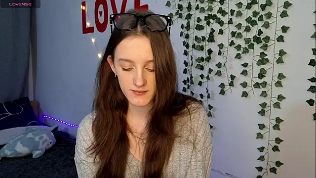 LisaBoddy online show from 04.05.26