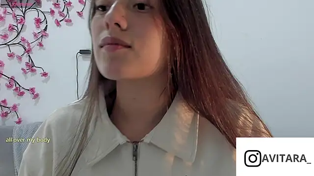 Snapshot of vanesita_ chatting on 07.21.26 vanesita online show from 07.21.26