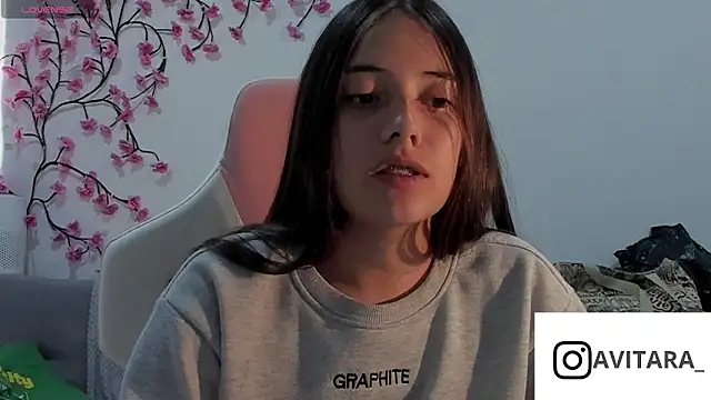Snapshot of vanesita_ chatting on 07.22.26 vanesita online show from 07.22.26