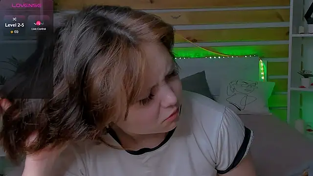 Mary Bryantt online show from 02.04.26