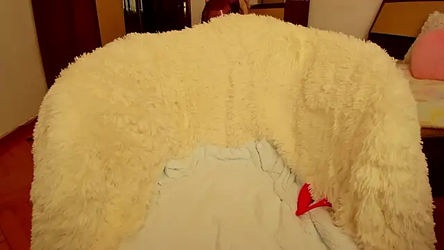 StrawberryEmma online show from 02.21.26