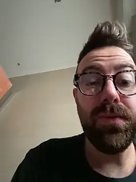 RickyGay94 online show from 12.19.25