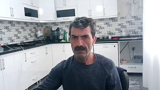 Snapshot of kobra21turki chatting on 04.16.26 kobra21turki online show from 04.16.26