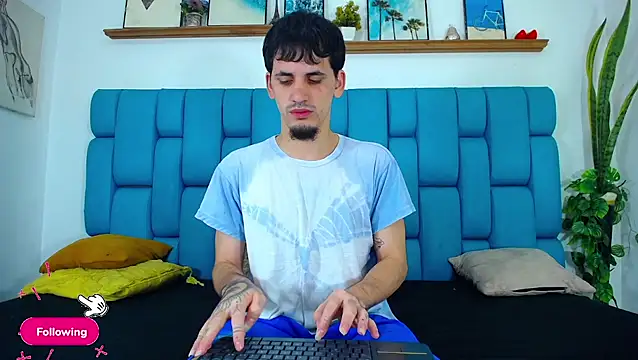 boy Dirty X online show from 04.13.26