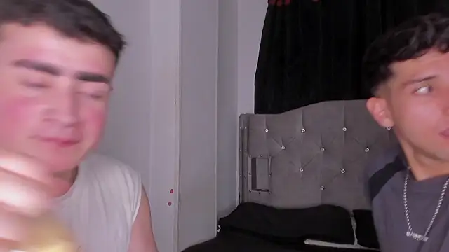 Snapshot of naughtysalomon__ chatting on 02.04.26 naughtysalomon online show from 02.04.26